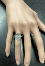 Load image into Gallery viewer, 1.75 Carats Natural Aquamarine and Diamond 14K Solid White Gold Ring