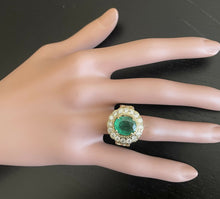 Load image into Gallery viewer, 4.90 Carats Natural Emerald and Diamond 14K Solid Yellow Gold Ring