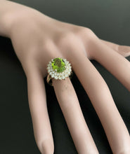 Load image into Gallery viewer, 5.30 Carats Impressive Natural Peridot and Diamond 14K Yellow Gold Ring