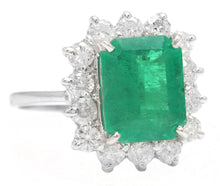 Load image into Gallery viewer, 5.15 Carats Natural Emerald and Diamond 14K Solid White Gold Ring