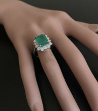 Load image into Gallery viewer, 5.15 Carats Natural Emerald and Diamond 14K Solid White Gold Ring