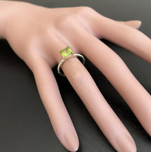 Load image into Gallery viewer, 1.60 Carats Natural Peridot and Diamond 14K Solid Yellow Gold Ring