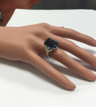 Load image into Gallery viewer, 15.20 Carats Natural Impressive London Blue Topaz and Diamond 14K White Gold Ring