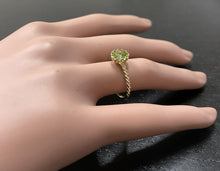 Load image into Gallery viewer, 1.50 Carats Natural Peridot 14K Solid Yellow Gold Ring