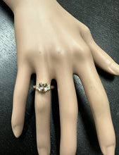 Load image into Gallery viewer, 1.42 Carats Impressive Natural Morganite and Diamond 14K Solid Yellow Gold Ring