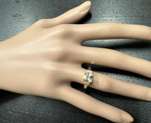 Load image into Gallery viewer, 1.42 Carats Impressive Natural Morganite and Diamond 14K Solid Yellow Gold Ring