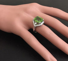 Load image into Gallery viewer, 9.30 Carats Natural Very Nice Looking Peridot and Diamond 14K Solid White Gold Ring