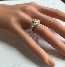 Load image into Gallery viewer, Splendid .65 Carats Natural Diamond 14K Solid White Gold Ring