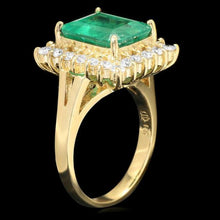 Load image into Gallery viewer, 5.10 Carats Natural Emerald and Diamond 18K Solid Yellow Gold Ring