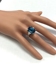 Load image into Gallery viewer, 8.85 Carats Natural Impressive London Blue Topaz and Diamond 14K White Gold Ring