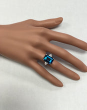 Load image into Gallery viewer, 8.85 Carats Natural Impressive London Blue Topaz and Diamond 14K White Gold Ring