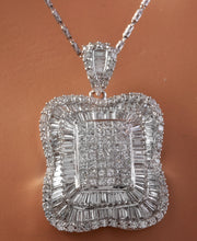 Load image into Gallery viewer, Splendid 7.28 Carats Natural VVS Diamond 18K Solid White Gold Necklace