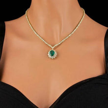 Load image into Gallery viewer, 17.60Ct Natural Emerald &amp; Diamond 18K Solid Yellow Gold Necklace
