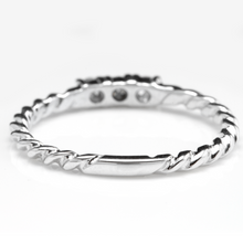 Load image into Gallery viewer, Splendid .15 Carats Natural Diamond 14K Solid White Gold Ring