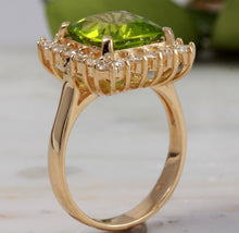 Load image into Gallery viewer, 5.30 Carats Natural Very Nice Looking Peridot and Diamond 14K Solid Yellow Gold Ring