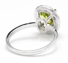 Load image into Gallery viewer, 2.80 Carats Natural Very Nice Looking Peridot and Diamond 14K Solid White Gold Ring
