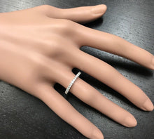 Load image into Gallery viewer, Splendid 0.80 Carats Natural Diamond 14K Solid White Gold Ring