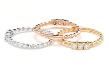 Load image into Gallery viewer, Splendid 0.45 Carats Natural Diamond Set of 3 Stackable 14K Solid Multi-Color Gold Rings
