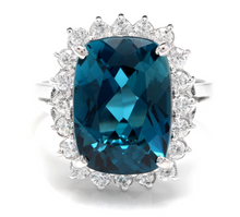 Load image into Gallery viewer, 9.75 Carats Natural Impressive London Blue Topaz and Diamond 14K Yellow Gold Ring
