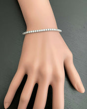 Load image into Gallery viewer, Very Impressive 4.70 Carats Natural Diamond 14K Solid White Gold Bracelet