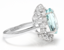 Load image into Gallery viewer, 6.85 Carats Impressive Natural Aquamarine and Diamond 14K White Gold Ring