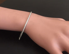 Load image into Gallery viewer, Very Impressive 0.75 Carats Natural Diamond 14K Solid White Gold Bangle Bracelet