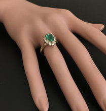 Load image into Gallery viewer, 3.05 Carats Natural Emerald and Diamond 14K Solid Yellow Gold Ring