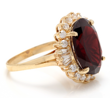 Load image into Gallery viewer, 9.95 Carats Impressive Red Garnet and Natural Diamond 14K Yellow Gold Ring