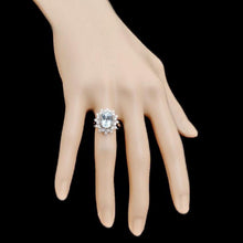 Load image into Gallery viewer, 3.65 Carats Impressive Natural Aquamarine and Diamond 14K Solid White Gold Ring