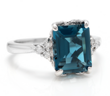 Load image into Gallery viewer, 3.85 Carats Natural Impressive London Blue Topaz and Diamond 14K White Gold Ring