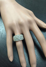 Load image into Gallery viewer, Splendid 1.25 Carats Natural Diamond 14K Solid Yellow Gold Ring