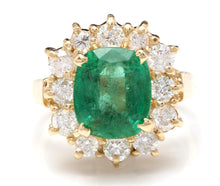 Load image into Gallery viewer, 5.30 Carats Natural Emerald and Diamond 14K Solid Yellow Gold Ring