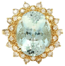 Load image into Gallery viewer, 7.59 Carats Exquisite Natural Aquamarine and Diamond 14K Solid Yellow Gold Ring
