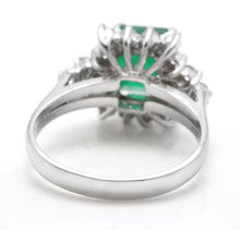 Load image into Gallery viewer, 2.60 Carats Natural Emerald and Diamond 14K Solid White Gold Ring