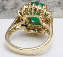 Load image into Gallery viewer, 4.00 Carats Natural Emerald and Diamond 14K Solid Yellow Gold Ring
