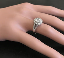 Load image into Gallery viewer, Splendid 1.10 Carats Natural Diamond 18K Solid White Gold Ring