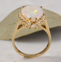 Load image into Gallery viewer, 2.75 Carats Natural Impressive Ethiopian Opal and Diamond 14K Solid Yellow Gold Ring