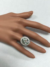 Load image into Gallery viewer, 7.26 Carats Natural Aquamarine and Diamond 14K Solid White Gold Ring