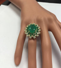 Load image into Gallery viewer, 9.64 Carats Natural Emerald and Diamond 14K Solid Yellow Gold Ring