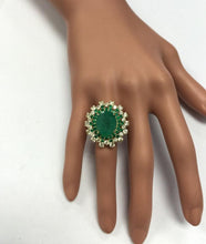 Load image into Gallery viewer, 9.64 Carats Natural Emerald and Diamond 14K Solid Yellow Gold Ring