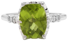 Load image into Gallery viewer, 3.00 Carats Impressive Natural Peridot and Diamond 14K White Gold Ring