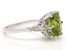 Load image into Gallery viewer, 3.00 Carats Impressive Natural Peridot and Diamond 14K White Gold Ring