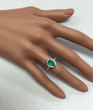 Load image into Gallery viewer, 2.20 Carats Natural Colombian Emerald and Diamond 14K Solid White Gold Ring