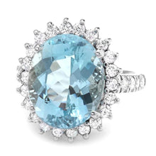 Load image into Gallery viewer, 9.00 Carats Impressive Natural Aquamarine and Diamond 14K Solid White Gold Ring