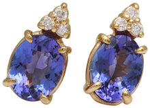 Load image into Gallery viewer, Exquisite 4.18 Carats Natural Tanzanite and Diamond 14K Solid Yellow Gold Stud Earrings